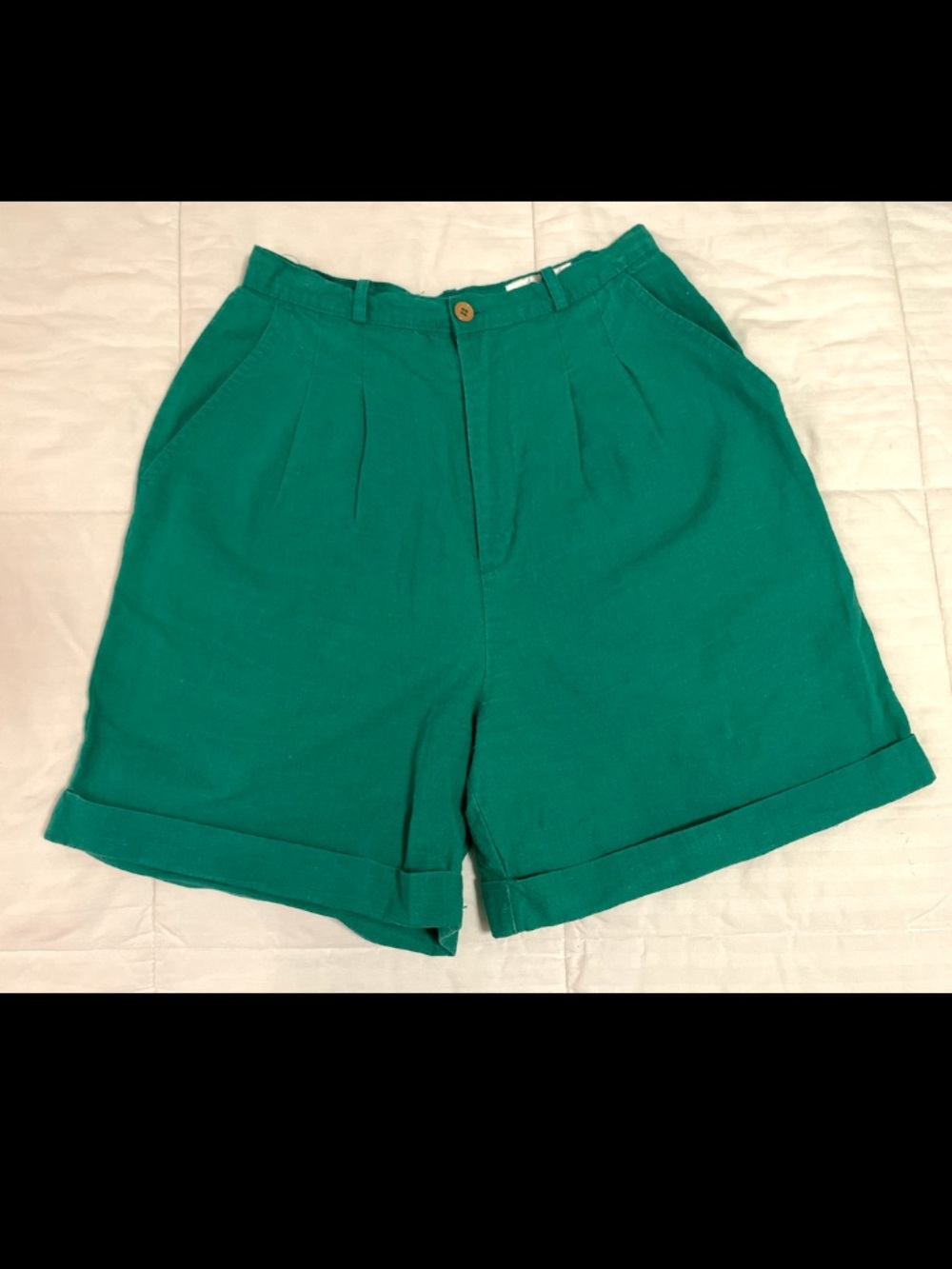 Vintage Intentions High Rise Wide Leg Cuffed Pleated Kelly Green Shorts Size 10